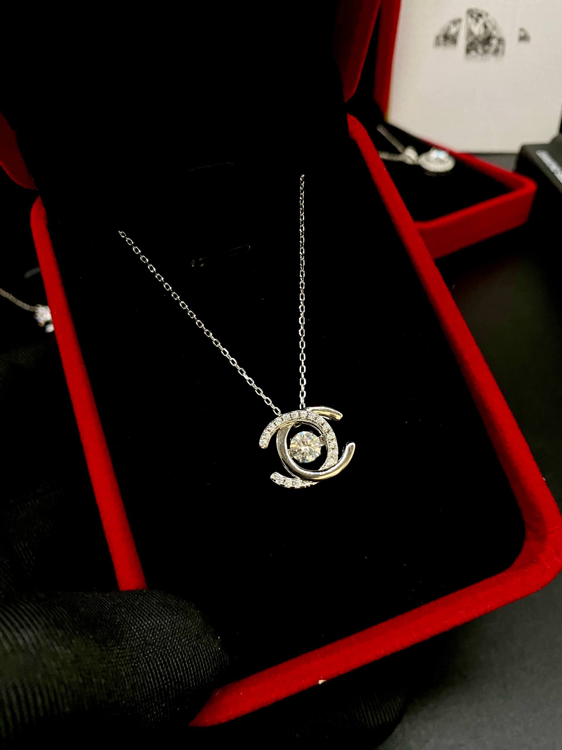 VVS Moissanite Diamond Female Necklace (Chanel Pendant)