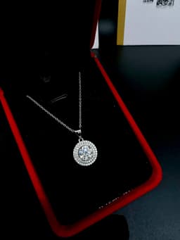 VVS Moissanite Diamond Female Necklace (Round Pendant)